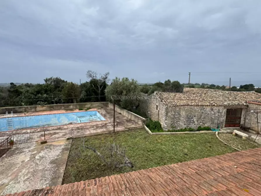 Immagine 38 di Casa indipendente in vendita  a Scicli