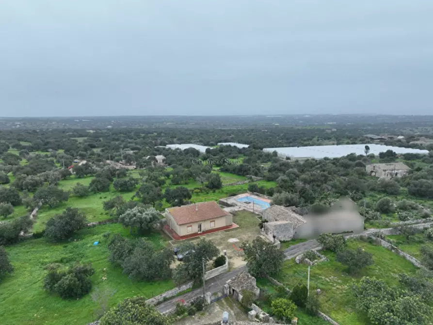 Immagine 38 di Casa indipendente in vendita  a Scicli