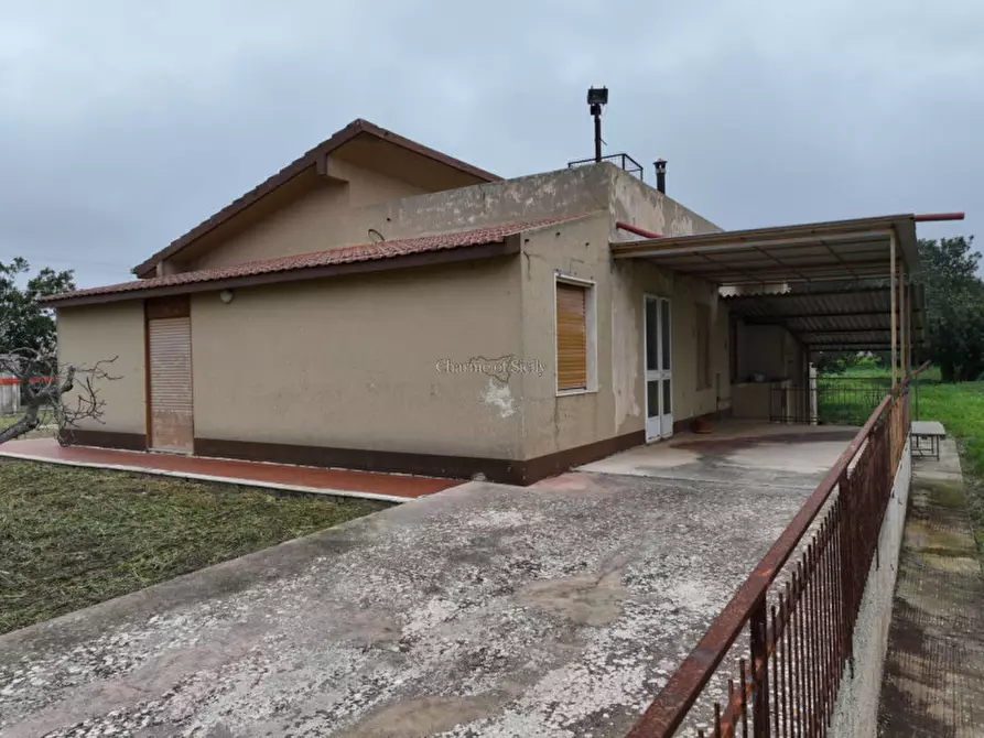 Immagine 41 di Casa indipendente in vendita  a Scicli