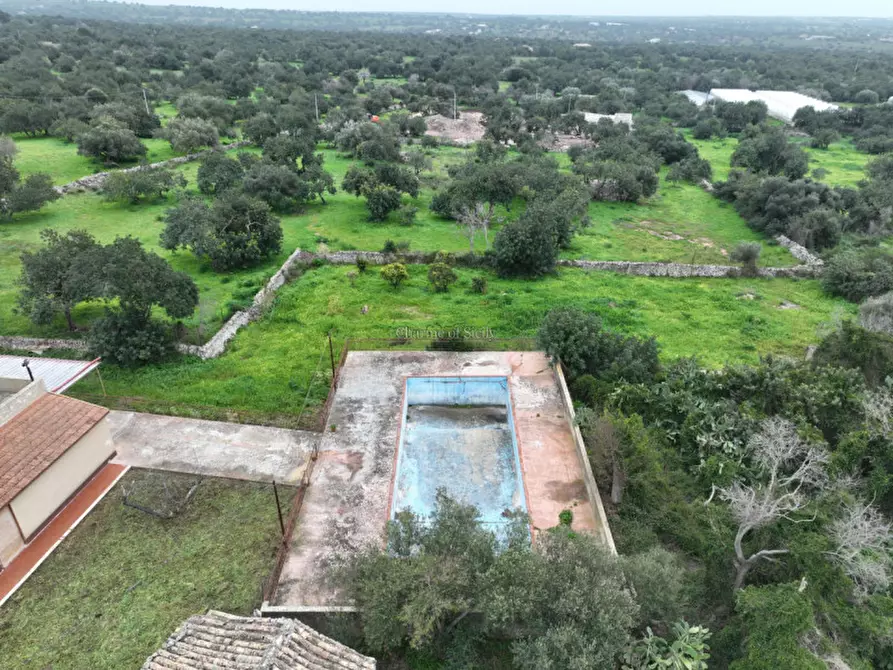 Immagine 49 di Casa indipendente in vendita  a Scicli