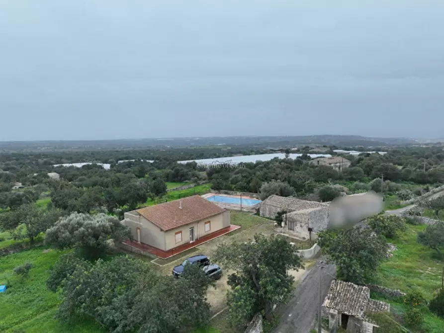 Immagine 53 di Casa indipendente in vendita  a Scicli