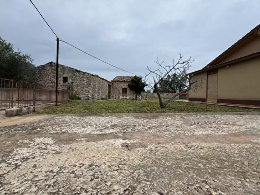 Immagine 55 di Casa indipendente in vendita  a Scicli