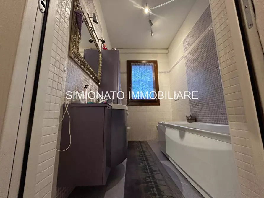 Immagine 6 di Casa bifamiliare in vendita  in Via Trieste a Salzano