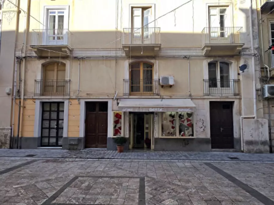 Immagine 3 di Appartamento in vendita  in VIA GIACOMO MEDICI a Milazzo