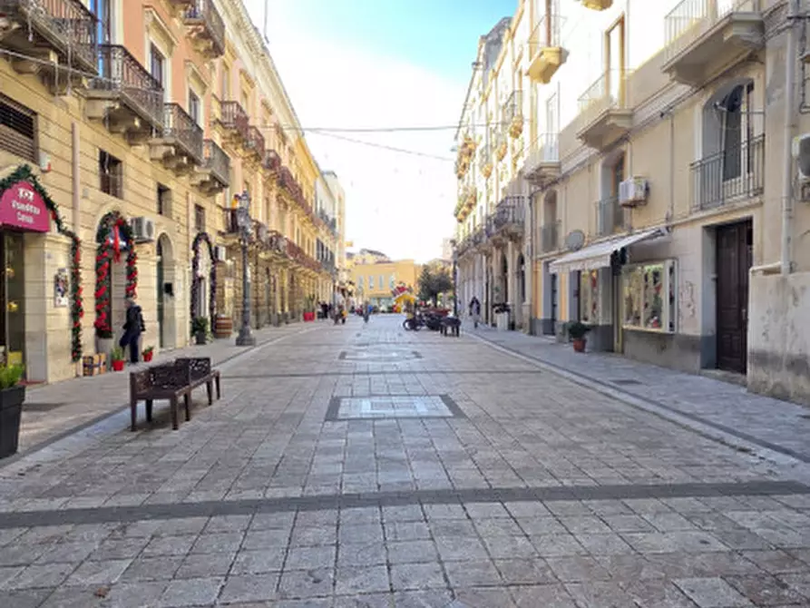 Immagine 4 di Appartamento in vendita  in VIA GIACOMO MEDICI a Milazzo