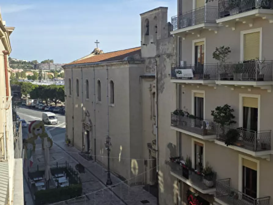 Immagine 7 di Appartamento in vendita  in VIA GIACOMO MEDICI a Milazzo