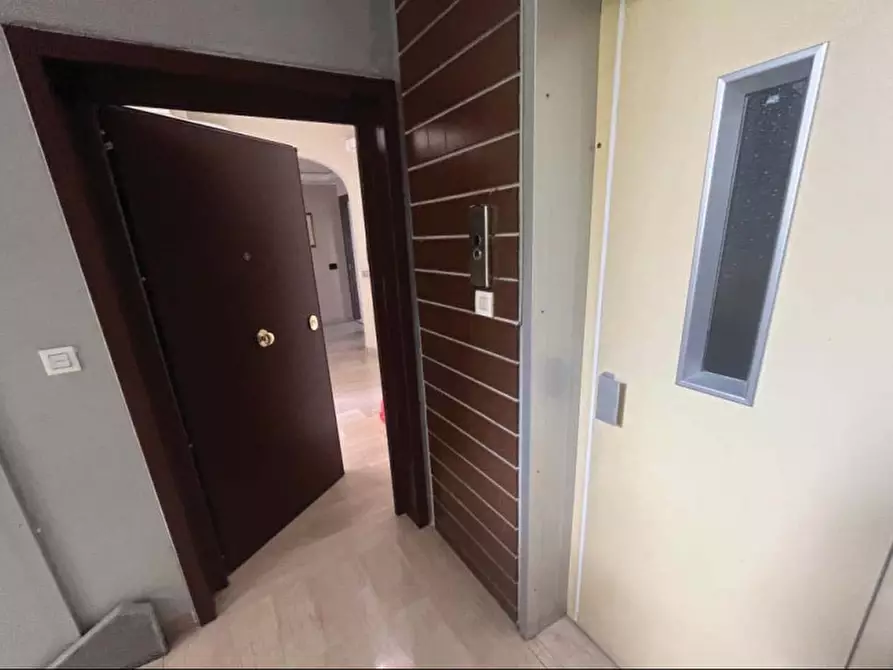 Immagine 11 di Appartamento in vendita  in via della barca a Bologna