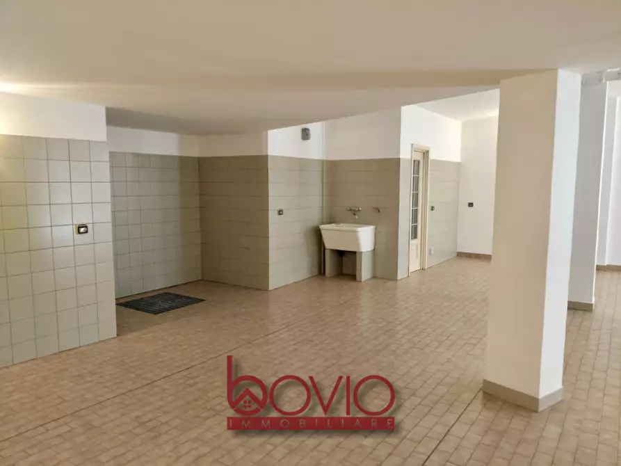 Immagine 6 di Magazzino in vendita  in Corso Brianza 8A a Torino