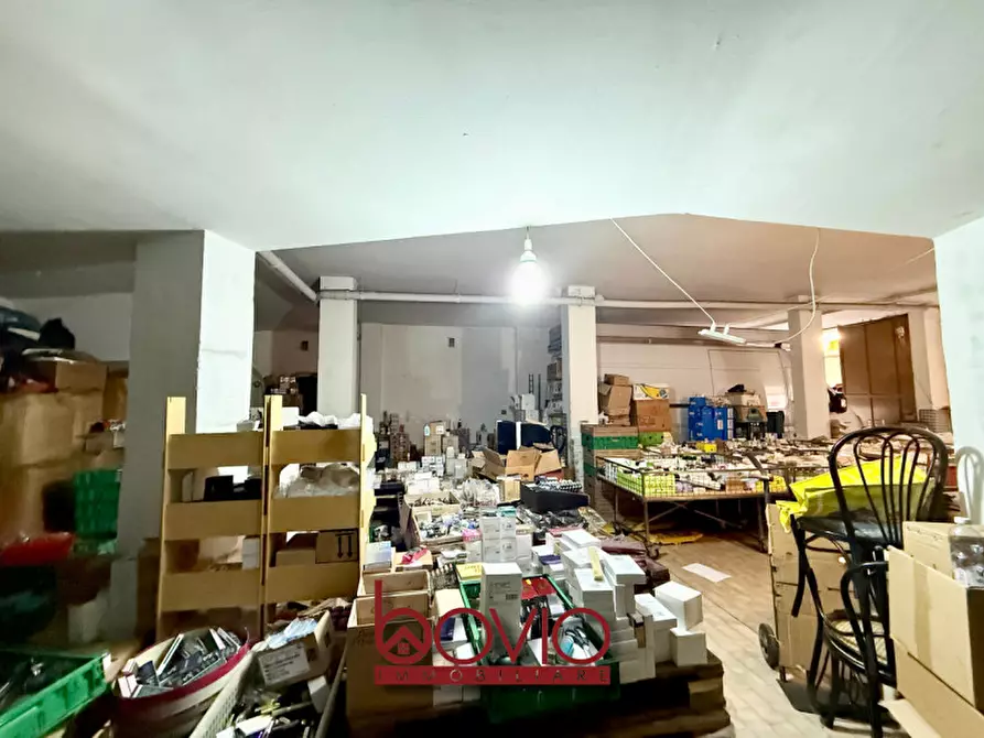 Immagine 7 di Magazzino in vendita  in Corso Brianza 8A a Torino