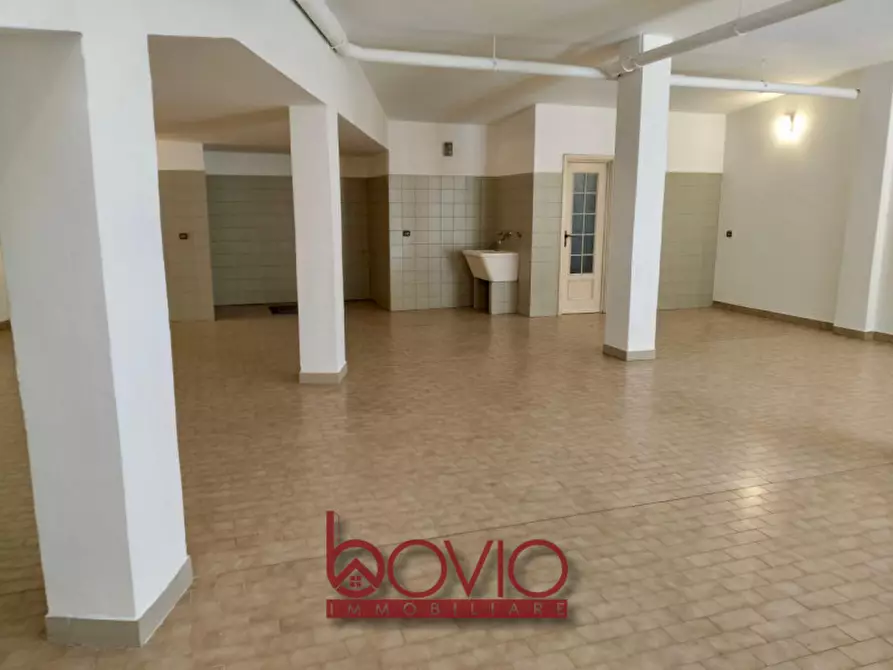 Immagine 11 di Magazzino in vendita  in Corso Brianza 8A a Torino