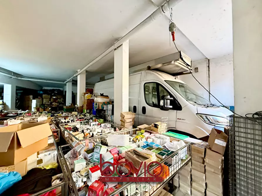 Immagine 26 di Magazzino in vendita  in Corso Brianza 8A a Torino