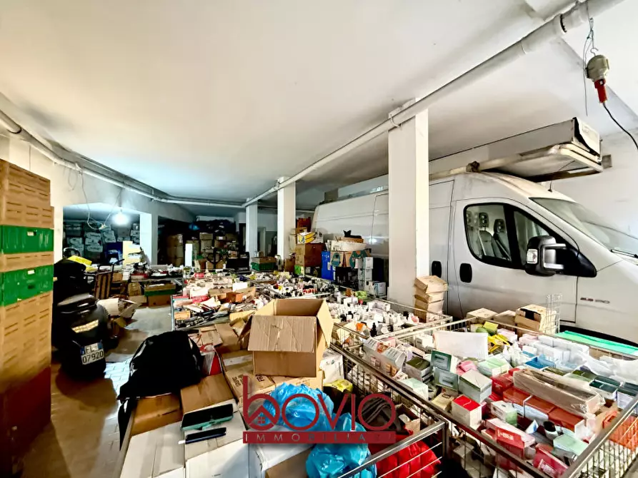 Immagine 27 di Magazzino in vendita  in Corso Brianza 8A a Torino