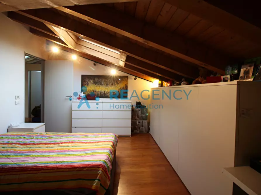 Immagine 8 di Appartamento in vendita  in via zanella 37 a Thiene