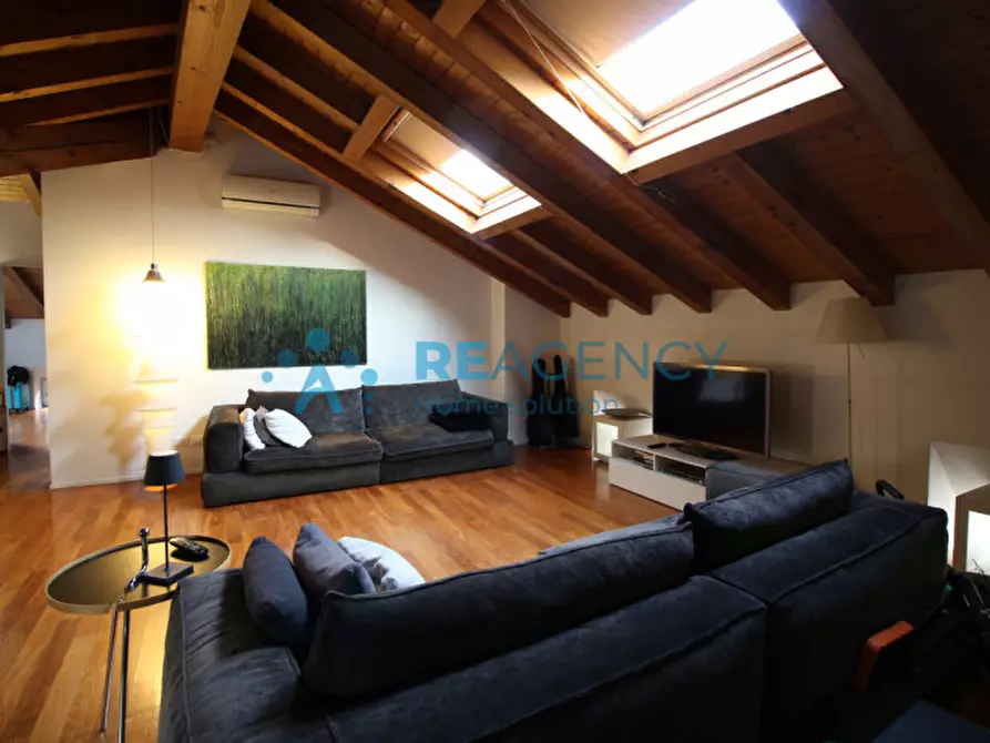 Immagine 17 di Appartamento in vendita  in via zanella 37 a Thiene