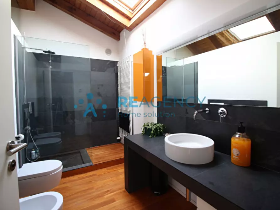 Immagine 18 di Appartamento in vendita  in via zanella 37 a Thiene