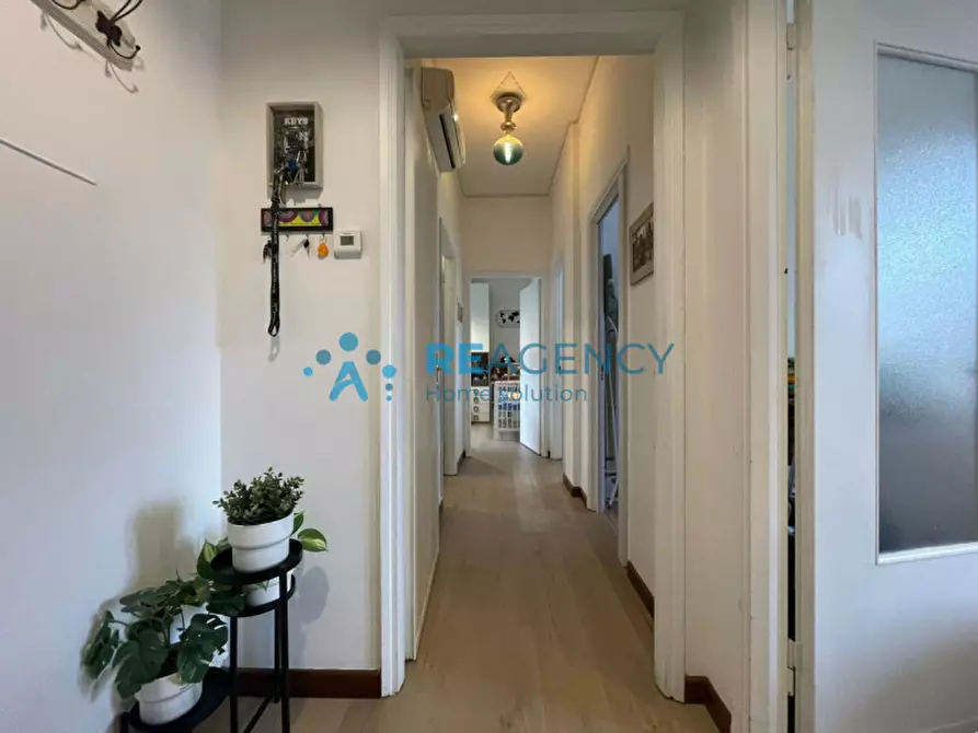 Immagine 7 di Appartamento in vendita  a Vicenza