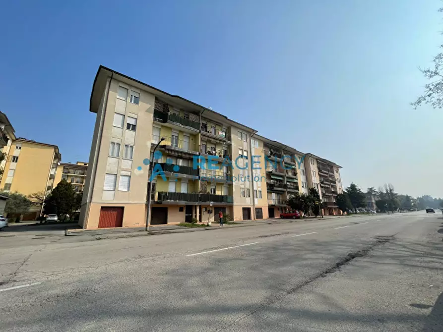 Immagine 13 di Appartamento in vendita  a Vicenza