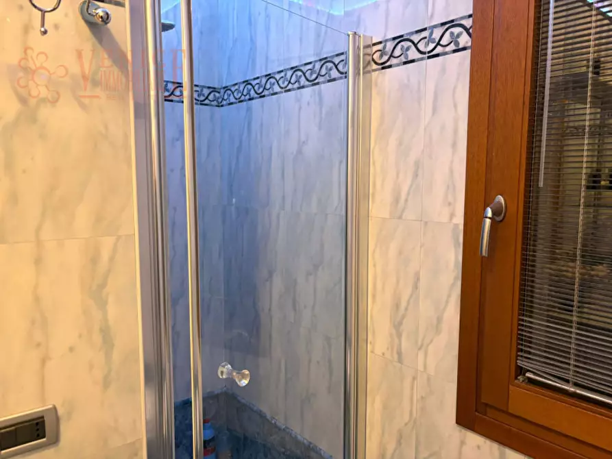 Immagine 9 di Appartamento in vendita  a Venezia