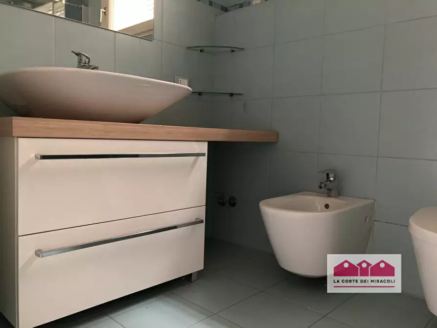 Immagine 10 di Appartamento in affitto  in Via San Valentino a Costabissara