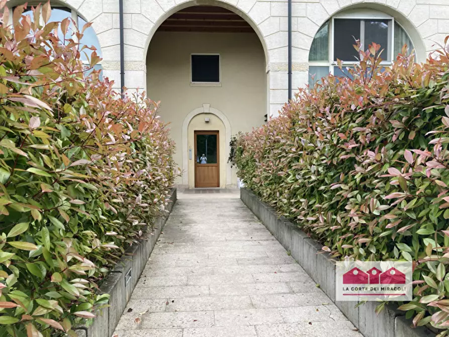 Immagine 15 di Appartamento in affitto  in Via San Valentino a Costabissara