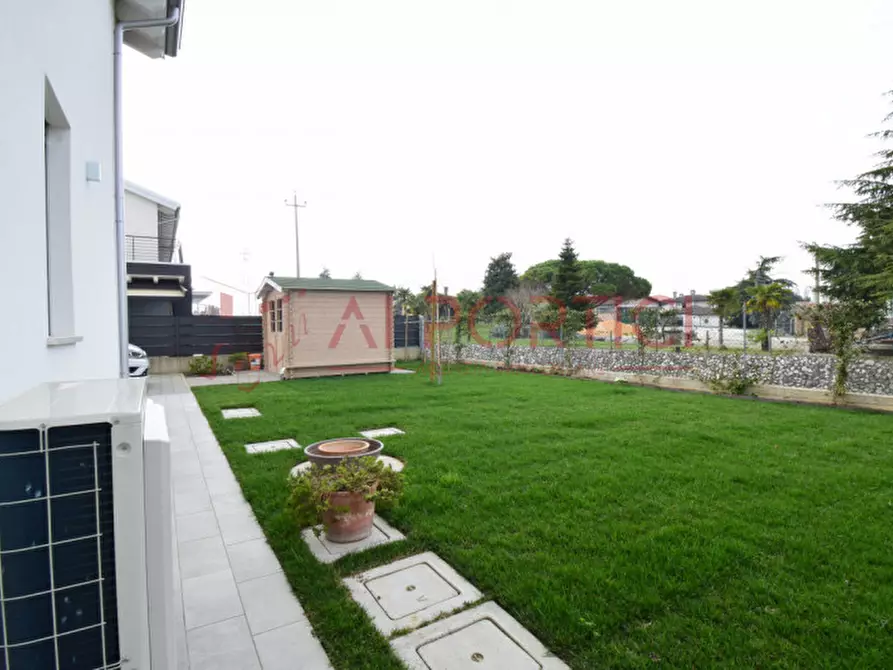 Immagine 4 di Casa bifamiliare in vendita  in VIA PERERI a Fosso'