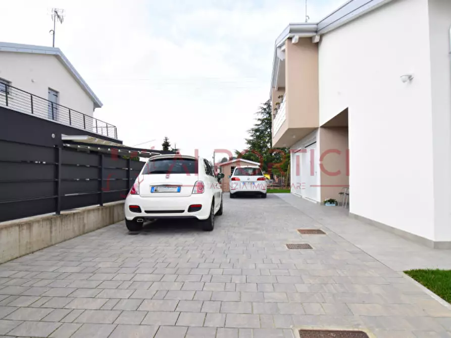 Immagine 14 di Casa bifamiliare in vendita  in VIA PERERI a Fosso'