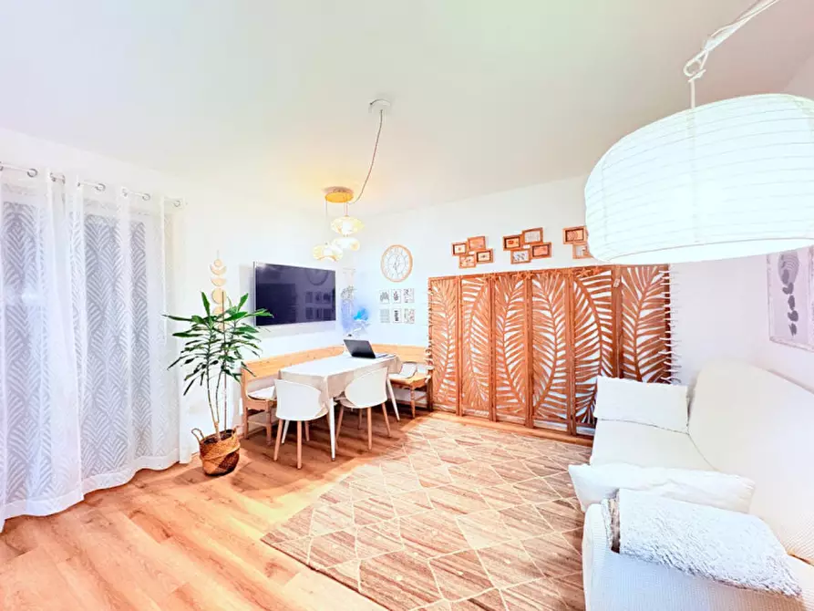 Immagine 3 di Appartamento in vendita  in Via dell'Asilo a Trento