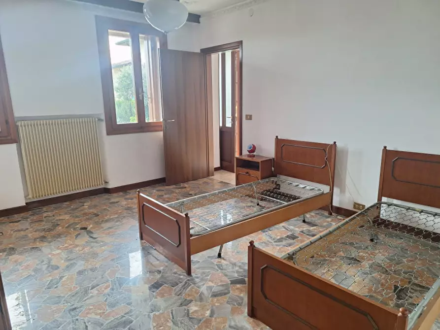 Immagine 3 di Appartamento in affitto  in via Zanella a Torri Di Quartesolo