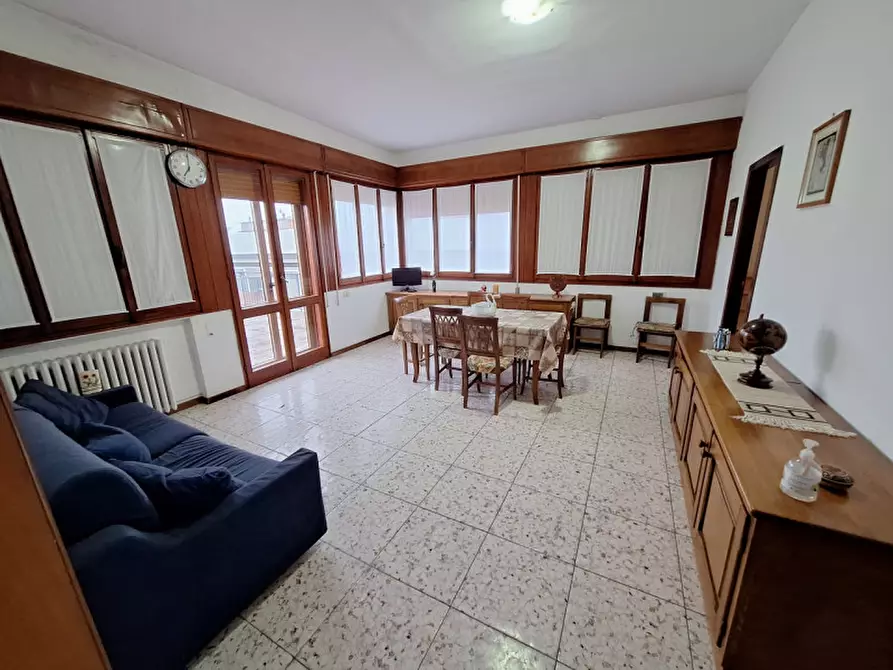 Immagine 3 di Appartamento in affitto  a Modena