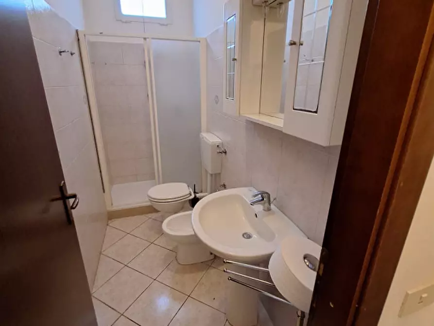 Immagine 16 di Appartamento in affitto  a Modena