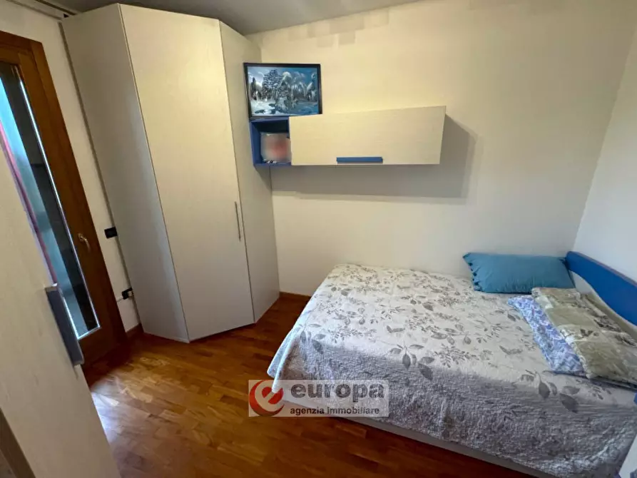 Immagine 11 di Appartamento in vendita  in Via Tagliamento 42 a Quinto Vicentino