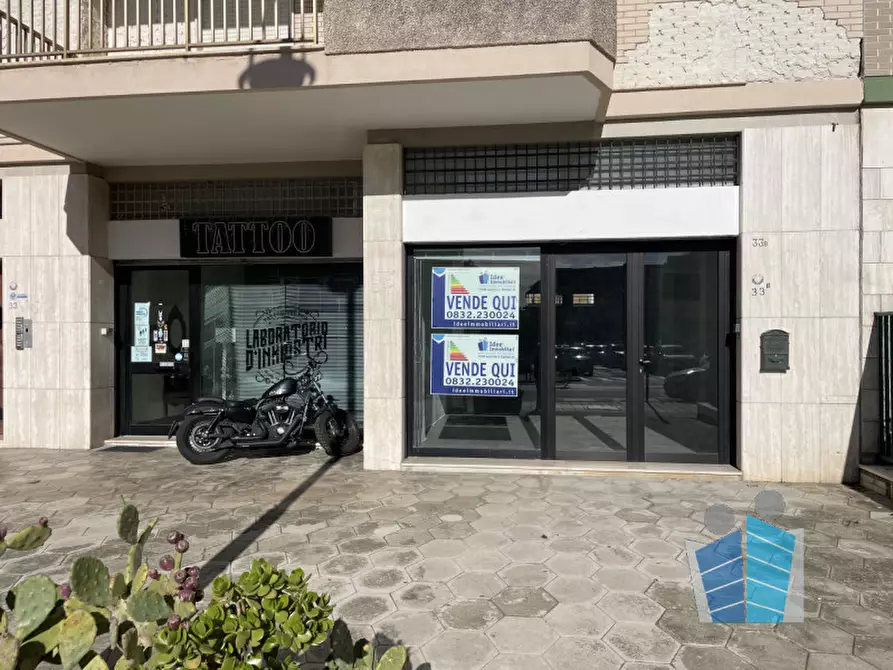 Immagine 15 di Negozio in vendita  in Via Capitano Ritucci, 33b a Lecce