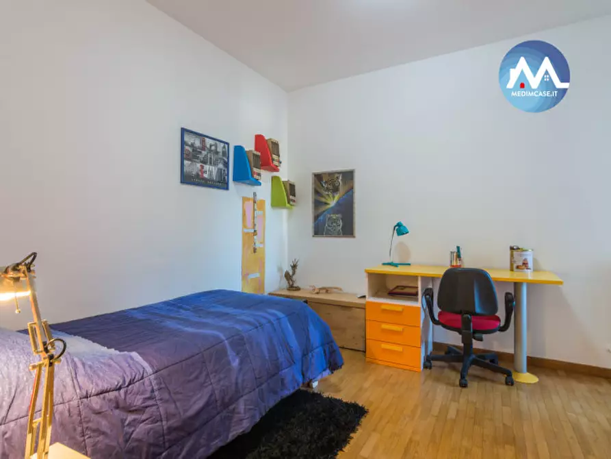 Immagine 11 di Appartamento in vendita  in via toscanini a Pesaro