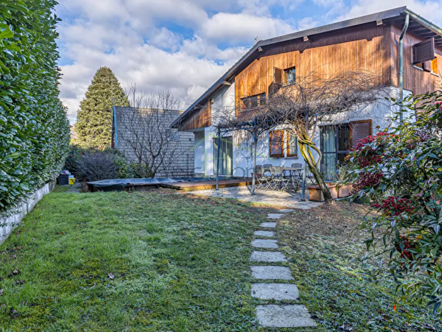 Immagine 5 di Villa in vendita  a Anzano Del Parco