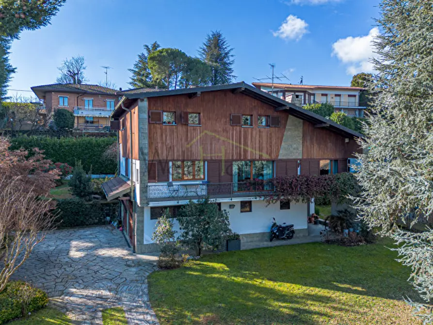 Immagine 39 di Villa in vendita  a Anzano Del Parco