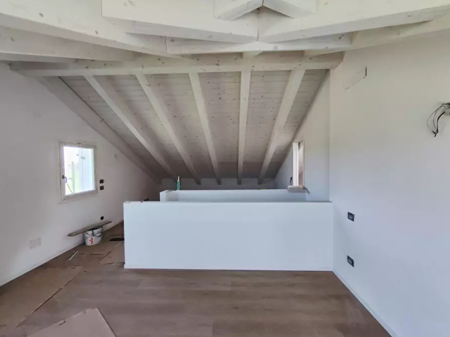 Immagine 5 di Casa bifamiliare in vendita  a Padova