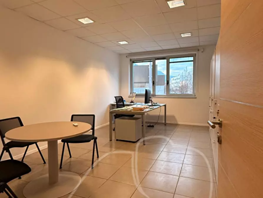 Immagine 4 di Ufficio in affitto  in Via Giuseppe di Vittorio - Giuseppe-Di-Vittorio-Straße a Bolzano