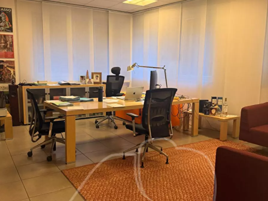 Immagine 9 di Ufficio in affitto  in Via Giuseppe di Vittorio - Giuseppe-Di-Vittorio-Straße a Bolzano