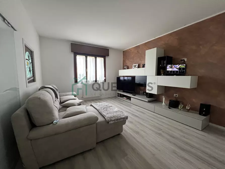 Immagine 2 di Casa indipendente in vendita  in Via Passarella a San Donà Di Piave