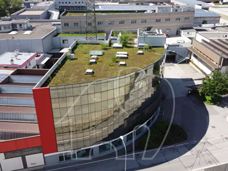 Immagine 2 di Magazzino in affitto  in Via Giuseppe di Vittorio - Giuseppe-Di-Vittorio-Straße a Bolzano