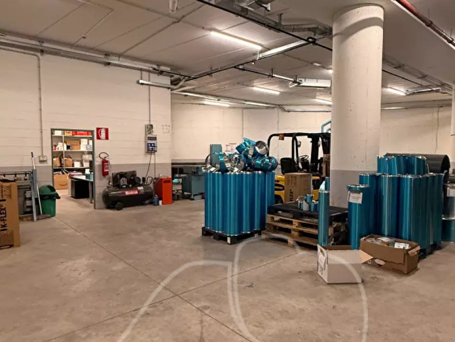 Immagine 7 di Magazzino in affitto  in Via Giuseppe di Vittorio - Giuseppe-Di-Vittorio-Straße a Bolzano