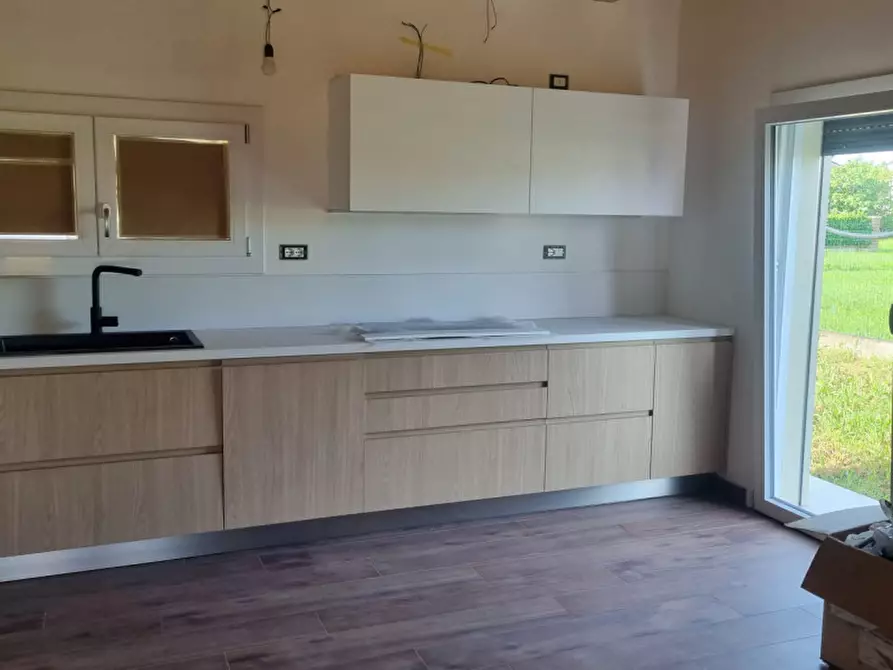 Immagine 2 di Casa indipendente in vendita  a Padova