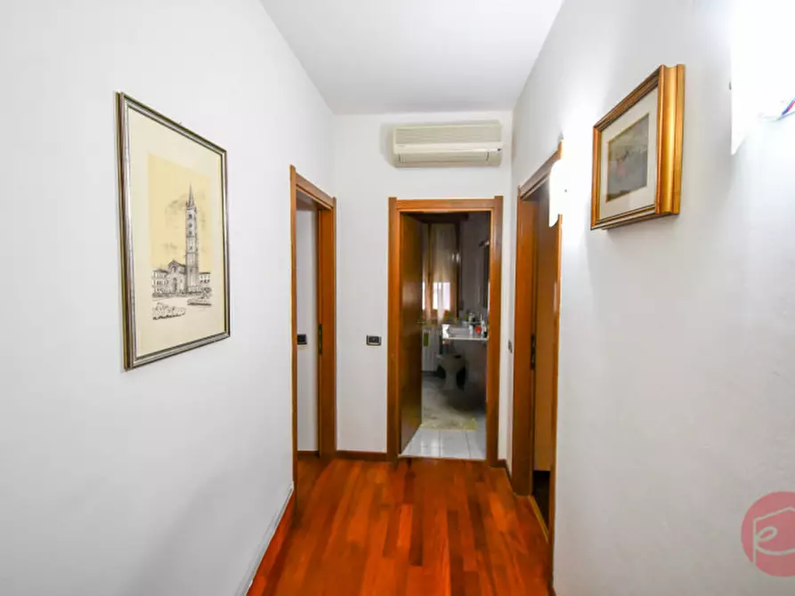 Immagine 8 di Appartamento in vendita  a Forli'