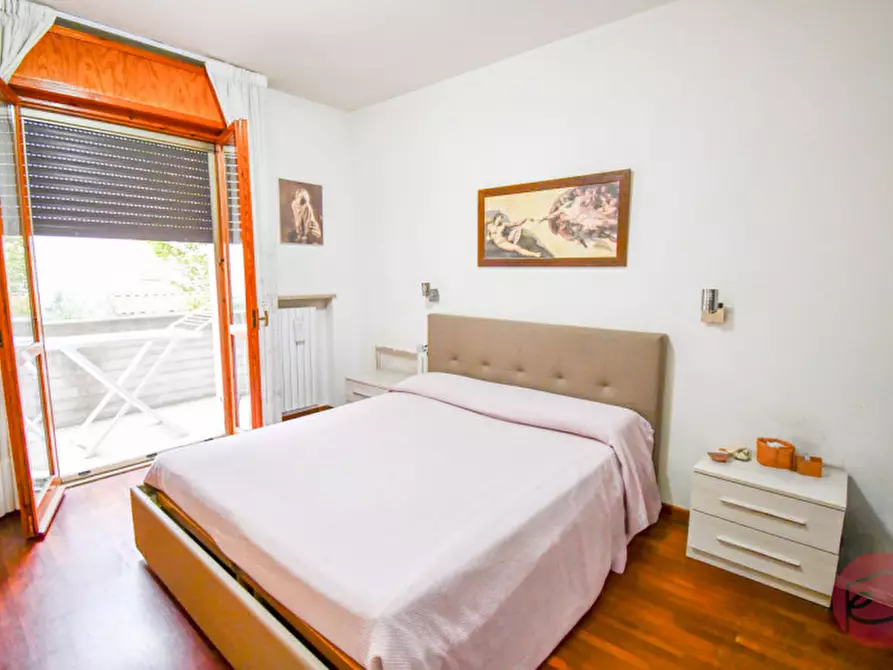 Immagine 12 di Appartamento in vendita  a Forli'