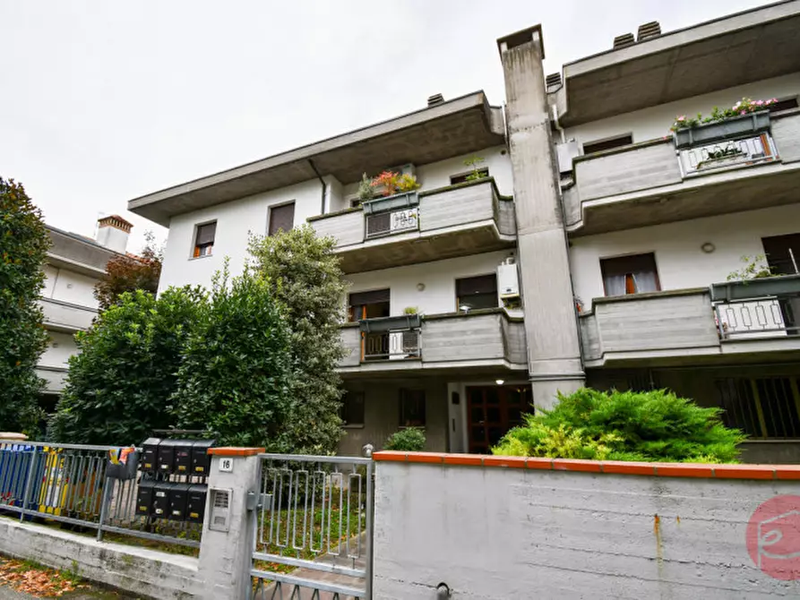 Immagine 28 di Appartamento in vendita  a Forli'