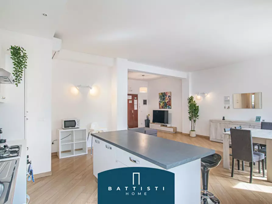 Immagine 6 di Appartamento in vendita  in Via Pietro Cartoni a Roma