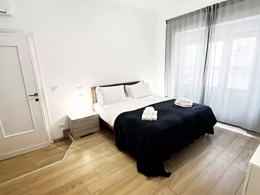 Immagine 9 di Appartamento in vendita  in Via Pietro Cartoni a Roma