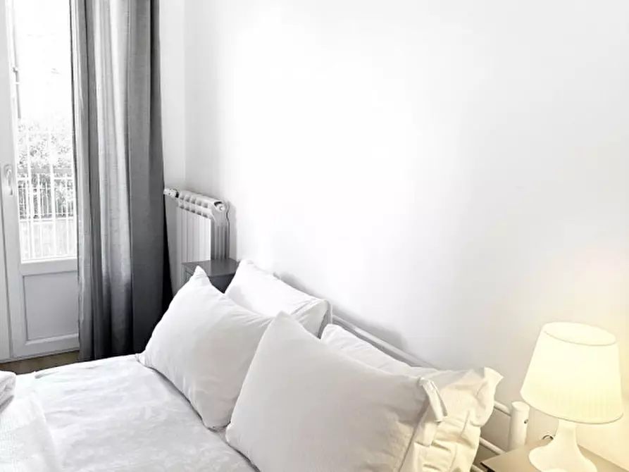 Immagine 13 di Appartamento in vendita  in Via Pietro Cartoni a Roma