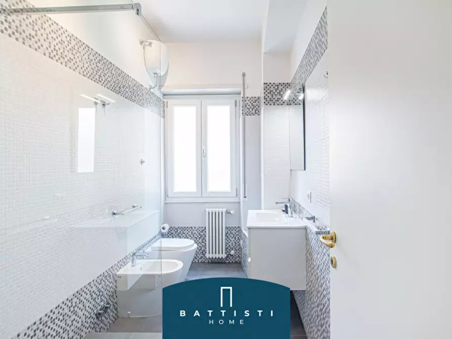 Immagine 20 di Appartamento in vendita  in Via Pietro Cartoni a Roma