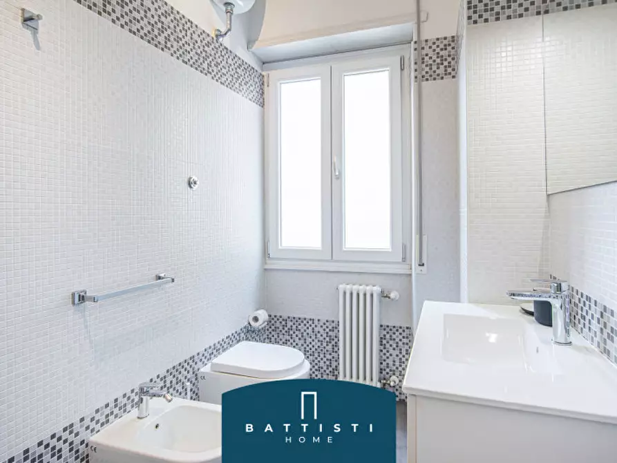 Immagine 21 di Appartamento in vendita  in Via Pietro Cartoni a Roma